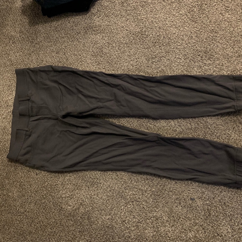 Eddie Bauer pull on gray pant